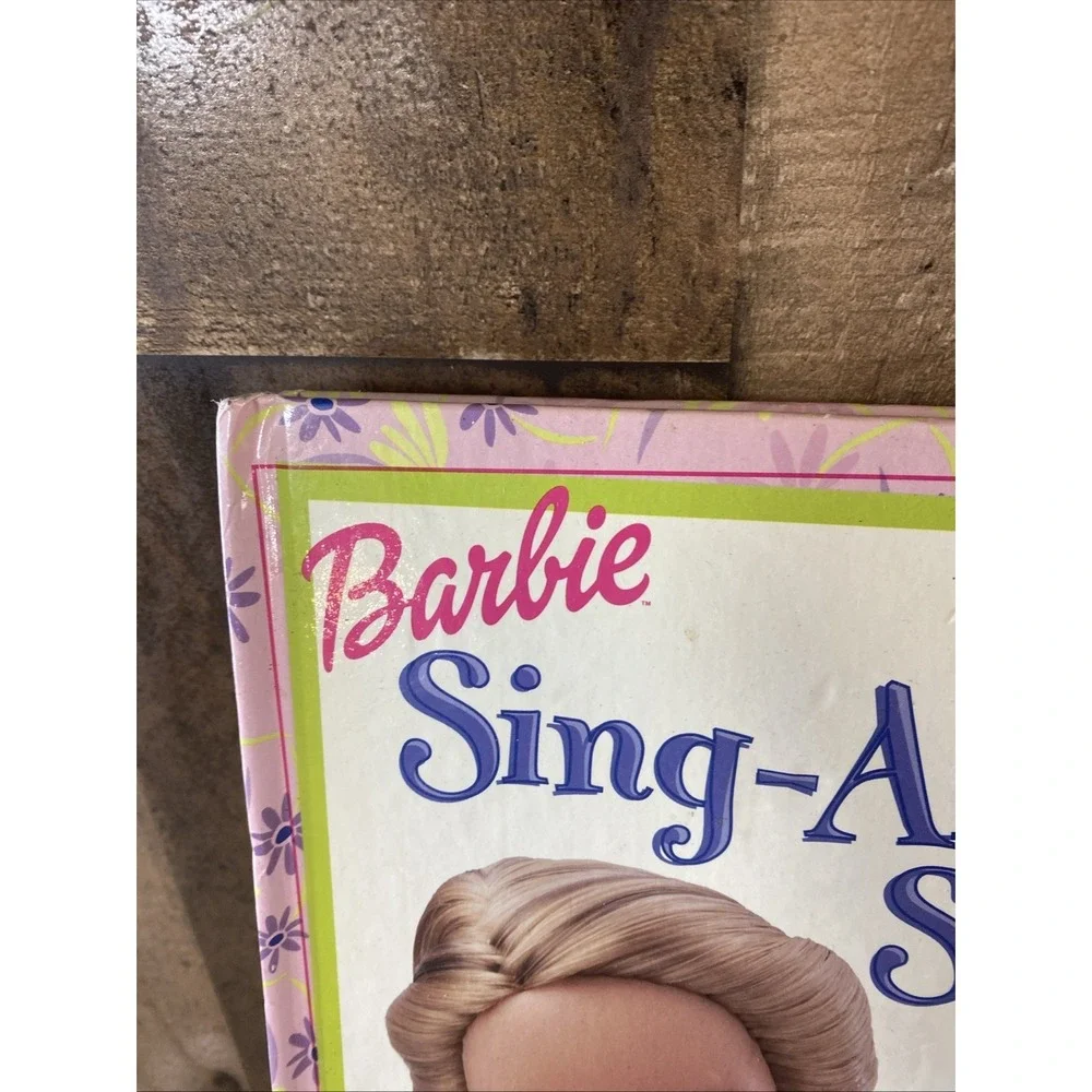 VTG Barbie Sing-Along Songs Play-a-Song Book w/ Working Microphone (2000) TESTED